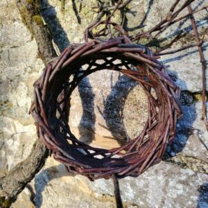 Crée ta mangeoire à oiseaux en osier avec l'Atelier Très Sage